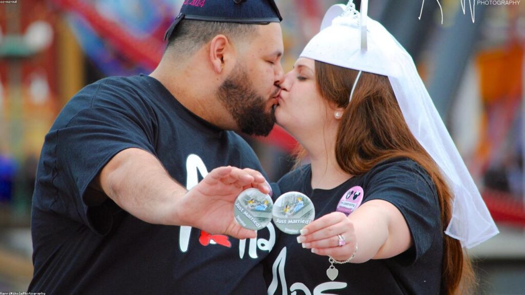La pareja logró mantener su boda completamente fuera del radar mediático.