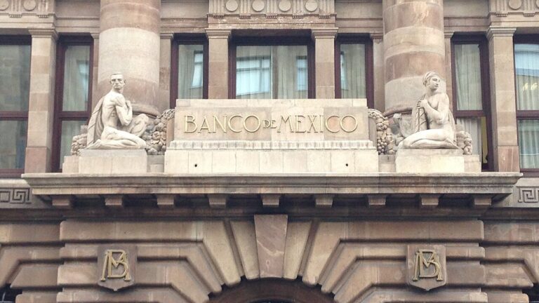 Banxico baja la tasa de interés a 6.50%: qué significa para tu bolsillo