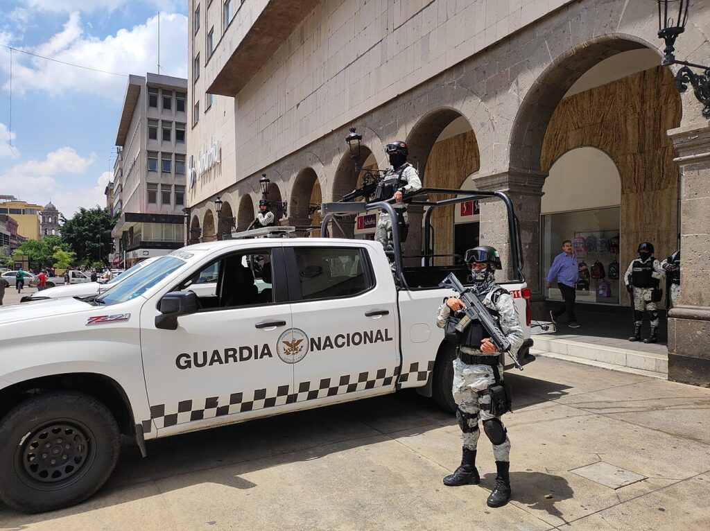 Elementos de la Guardia Nacional de México durante un patrullaje