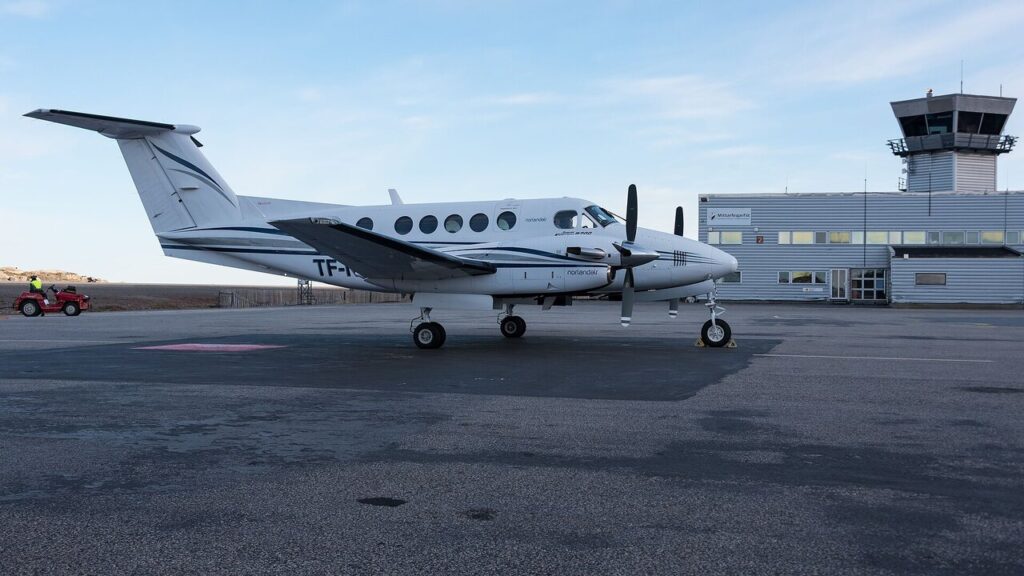 La avioneta Beechcraft King Air usada en el traslado de 'El Mayo' se exhibe en un museo de EU.