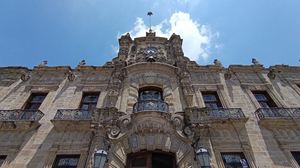 Vista del centro de Guadalajara, Jalisco, ciudad afectada por la crisis de agua turbia y maloliente
