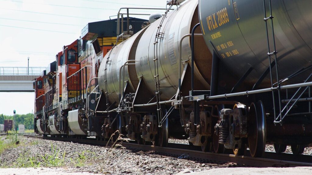 El combustible de contrabando se movió en más de 1,300 carrotanques por vía ferroviaria.